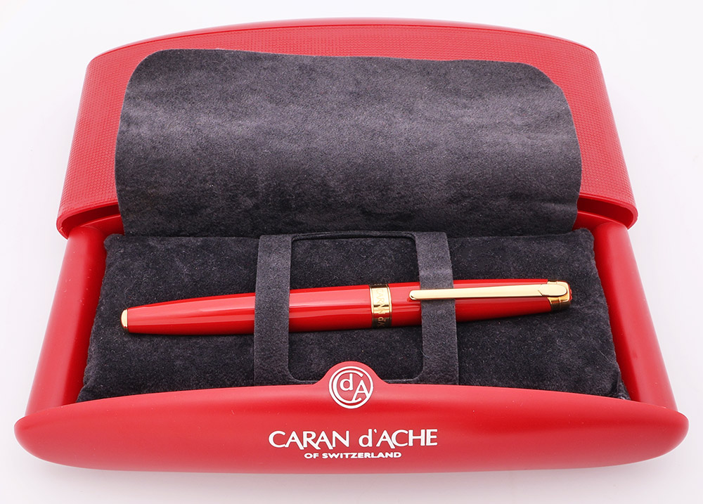 Caran D'Ache Leman Fountain Pen - Red w GT, C/C, 18k Medium